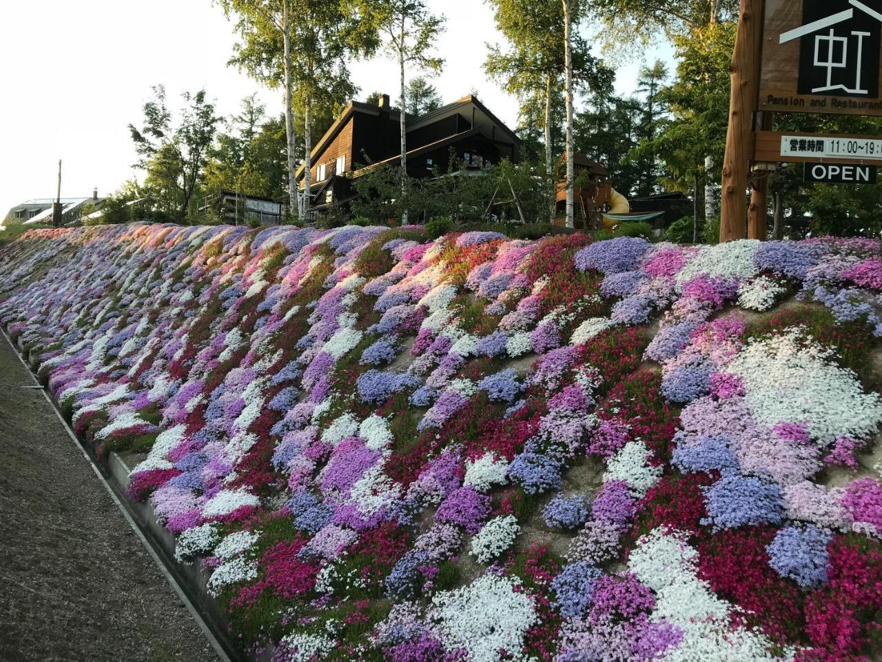 Ritz Garden Niji Biei Exterior foto